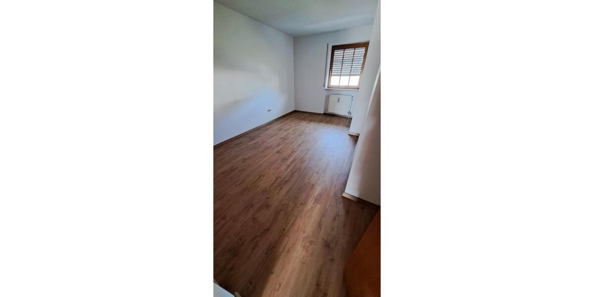 Etagenwohnung Traunstein - 3 Zimmer, 80 m&sup2;, 360.000&euro; | Angebot:26902853