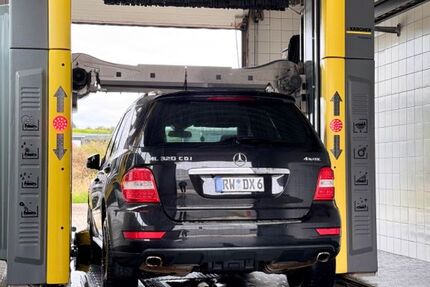 Mercedes-Benz ML 320 215.000 km 12.499 € Villingendorf 78667