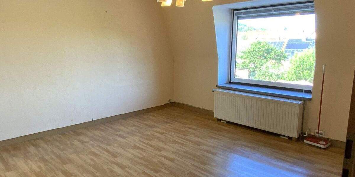 Doppelhaushälfte Pößneck Pößneck,Stadt - 5 Zimmer, 124 m&sup2;, 117.000&euro; | Angebot:25107622