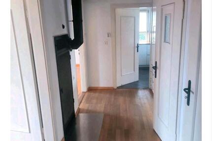 Haus Biberach an der Riß - 6 Zimmer, 120 m&sup2;, 1.700&euro; | Angebot:26321764