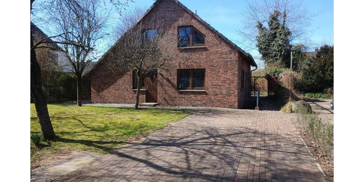 Einfamilienhaus Büdelsdorf - 6 Zimmer, 140 m&sup2;, 415.000&euro; | Angebot:26214890