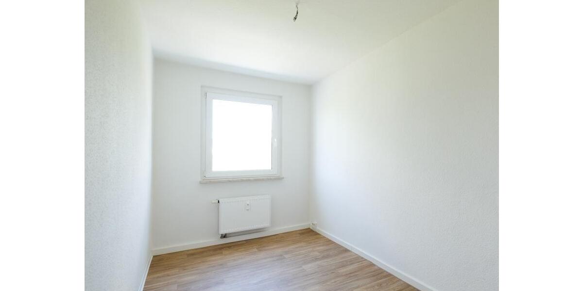 Etagenwohnung Saalfeld (Saale) - 3 Zimmer, 59 m&sup2;, 336&euro; | Angebot:26067537