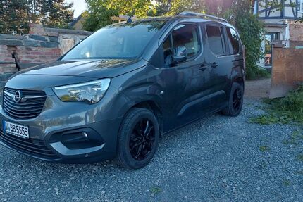 Opel Combo 62.000 km 14.999 &euro; Plauen 08547
