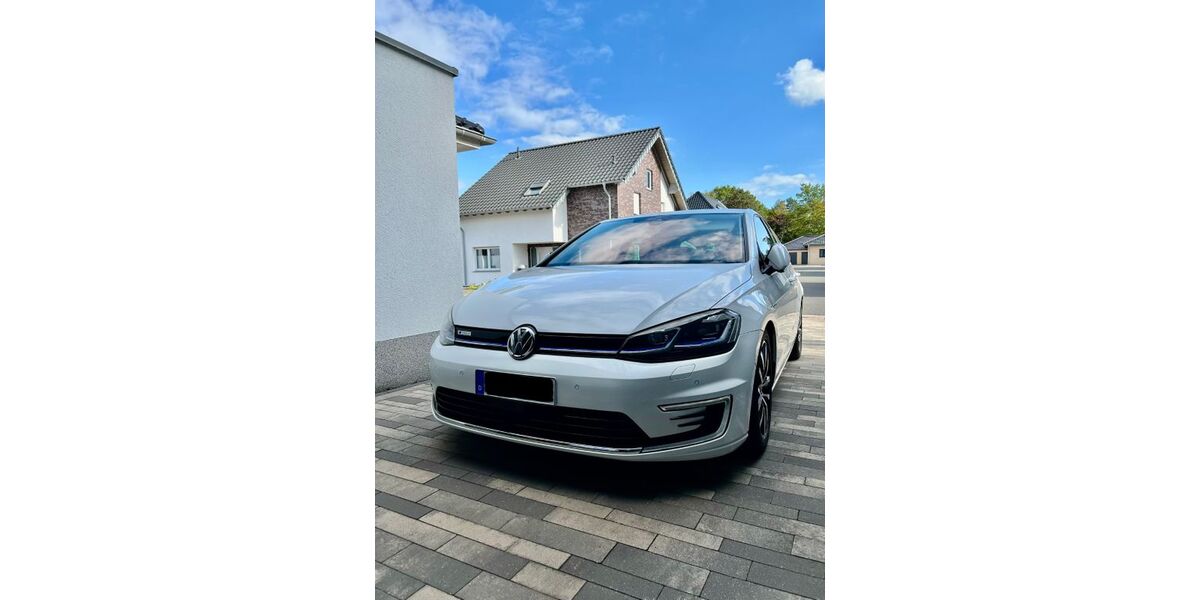 VW Golf 78.000 km 17.900 &euro; Hückelhoven 41836