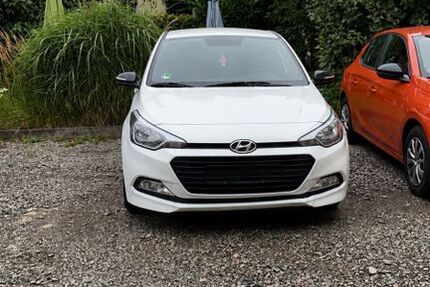 Hyundai i20 119.000 km 7.300 &euro; Linden 66851