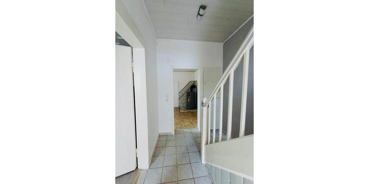 Doppelhaushälfte Wissen - 3 Zimmer, 85 m&sup2;, 675&euro; | Angebot:25621461