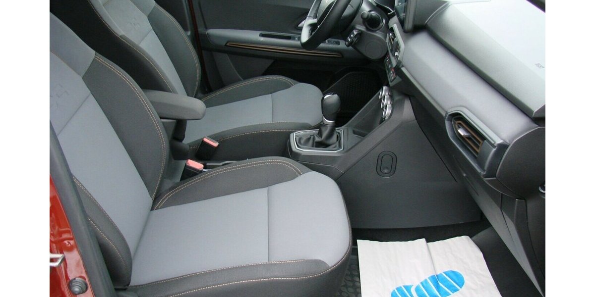 Dacia Jogger 1.6 Hybrid Extreme 140 LED Kamera Totwinkel 10.524 km 22.890 &euro; Falkensee 14612