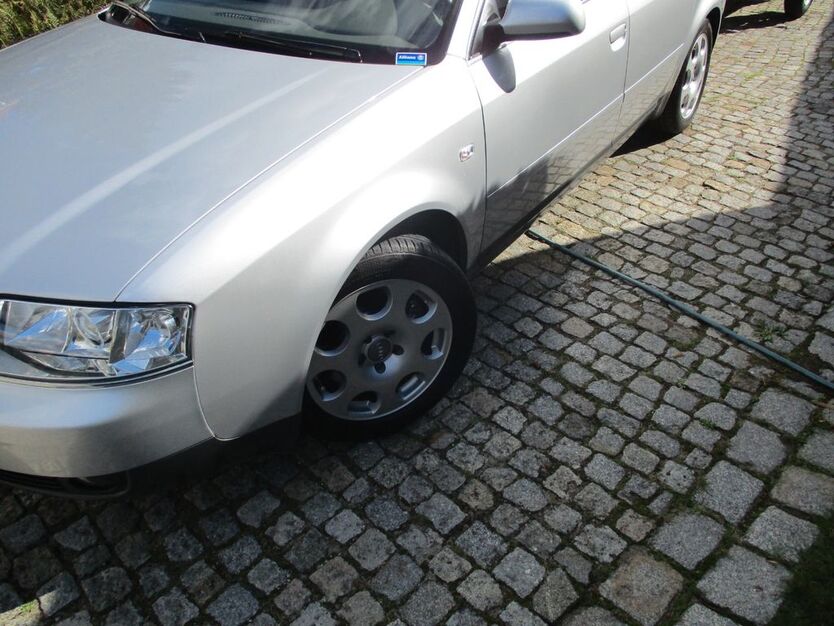 Audi A6 125.000 km 6.900 € Schenkendöbern 03172
