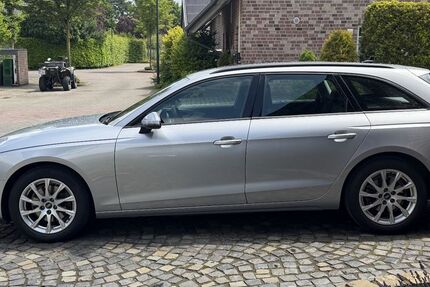 Audi A4 61.500 km 23.950 &euro; Kevelaer 47623