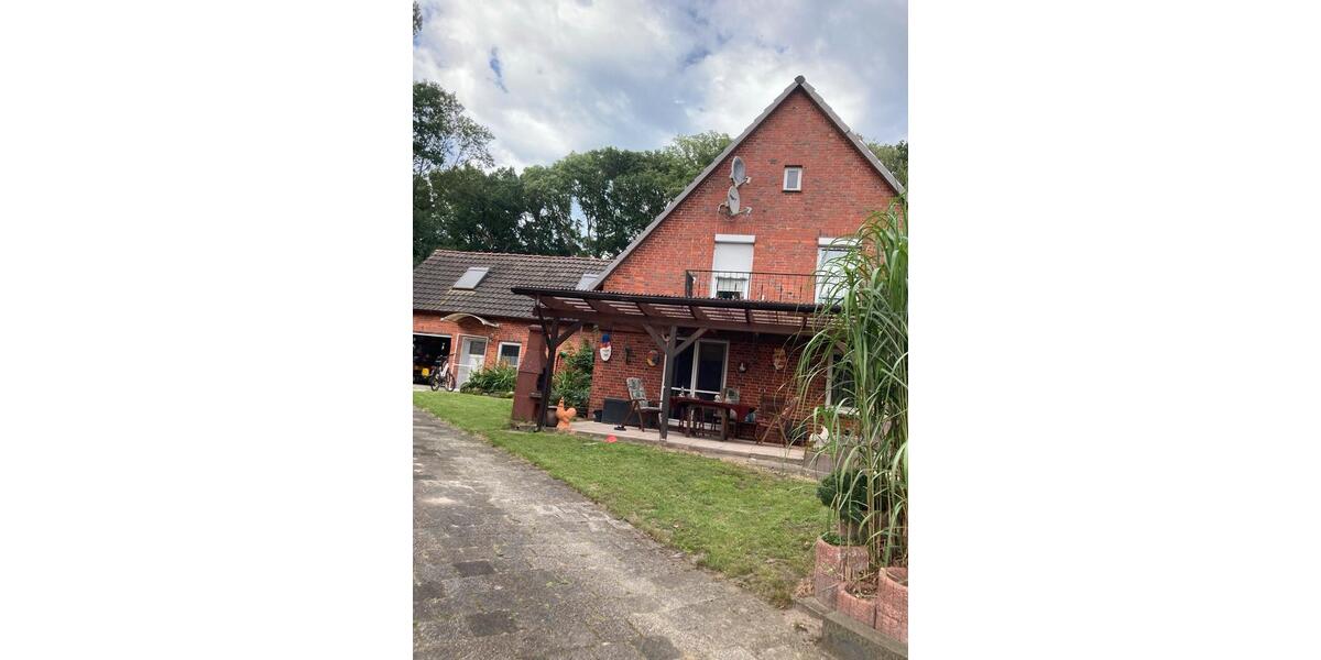 Einfamilienhaus Hambergen - 6 Zimmer, 140 m&sup2;, 1.900&euro; | Angebot:26489347