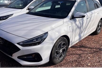 Hyundai i30 28.900 km 20.799 &euro; Oberlungwitz 09353