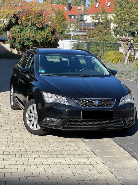 Seat Leon 102.000 km 9.990 € Dresden 01127