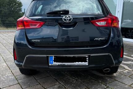 Toyota Auris 180.000 km 5.500 &euro; Cölbe 35091