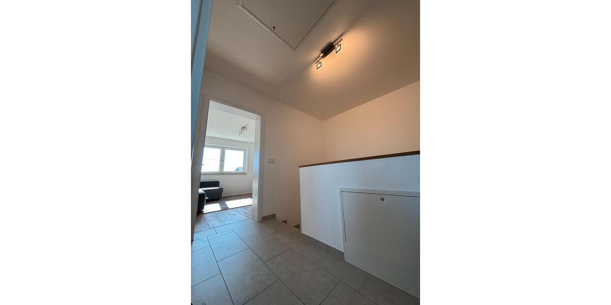 Doppelhaushälfte Eching - 4 Zimmer, 136 m&sup2;, 1.900&euro; | Angebot:26128707