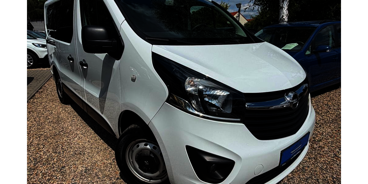 Opel Vivaro 175.468 km 14.490 &euro; Berlin 13089