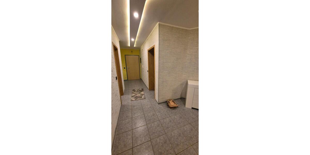 Hochparterre Preetz - 3 Zimmer, 80 m&sup2;, 900&euro; | Angebot:26288359