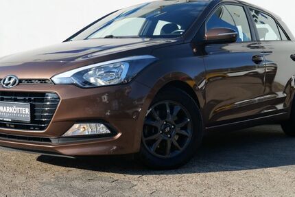 Hyundai i20 64.000 km 9.990 &euro; Bielefeld 33647