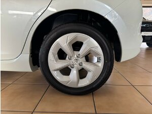 Suzuki Swift 1.2 Dualjet Hybrid Comfort Automatik 1.200 km 21.990 € HAAN 42781