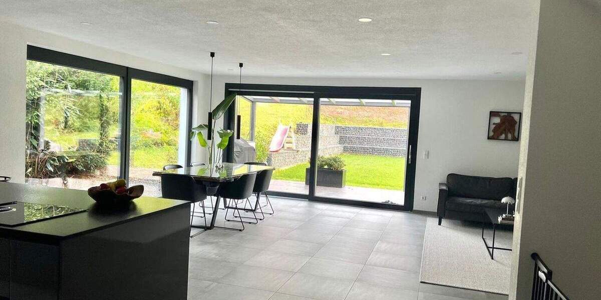 Einfamilienhaus Oberderdingen - 5 Zimmer, 194 m&sup2;, 799.000&euro; | Angebot:25657330