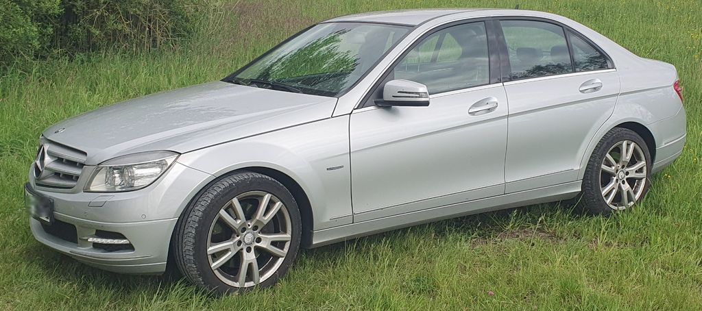 Mercedes-Benz C 350 186.000 km 9.900 &euro; Muhr am See 91735