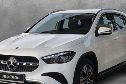 Mercedes-Benz GLA 200 4.700 km 35.990 &euro; Waren 17192