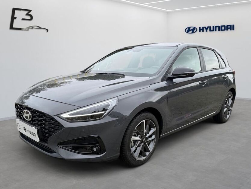 i30