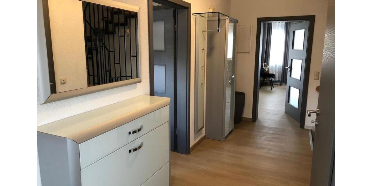Doppelhaushälfte Siegen Eiserfeld - 7 Zimmer, 170 m&sup2;, 290.000&euro; | Angebot:26085155