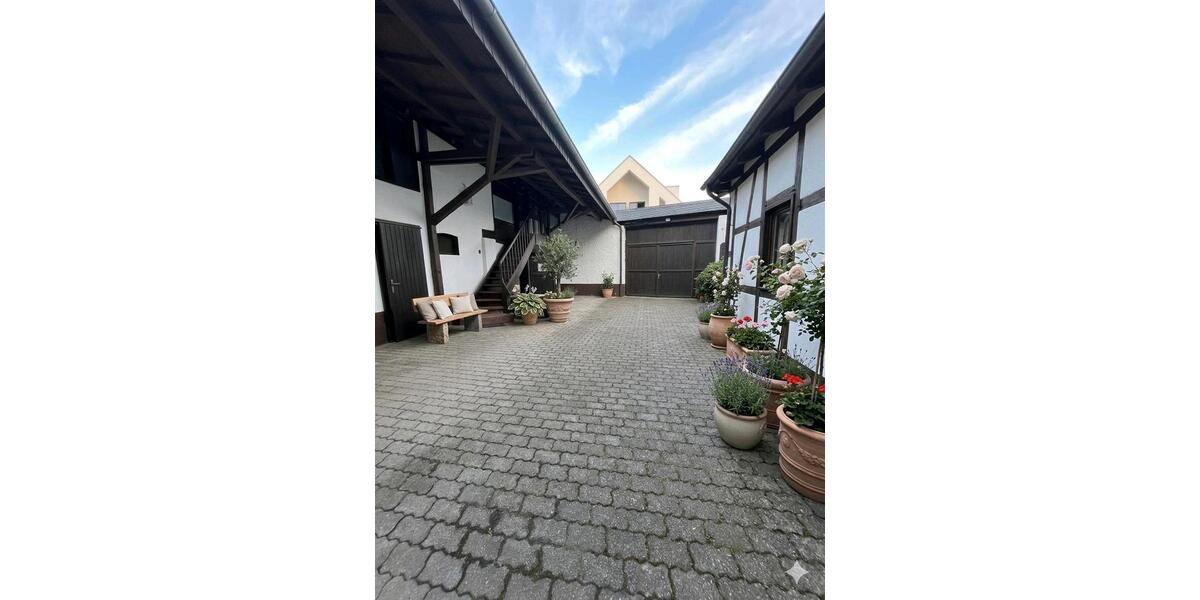 Einfamilienhaus Nettersheim - 18 Zimmer, 770 m&sup2;, 449.000&euro; | Angebot:26409466