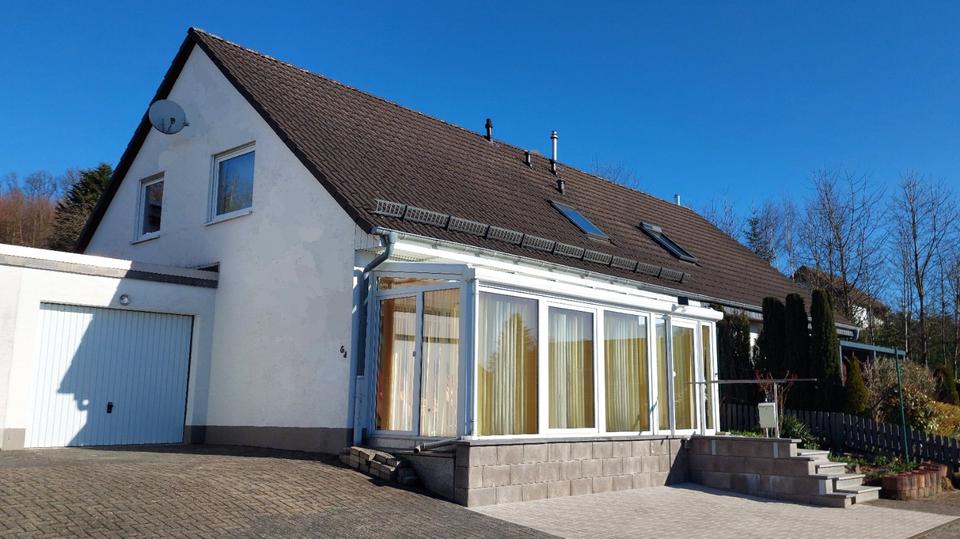 Doppelhaushälfte Nümbrecht - 4 Zimmer, 130 m&sup2;, 299.000&euro; | Angebot:24547549