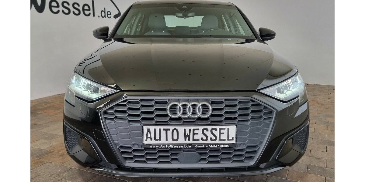 Audi A3 30TFSI limo Navi Leder Digital VIC Kamera LED 66.400 km 21.100 &euro; Garrel 49681
