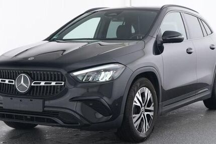 Mercedes-Benz GLA 180 17.900 km 38.990 &euro; Greifswald 17489