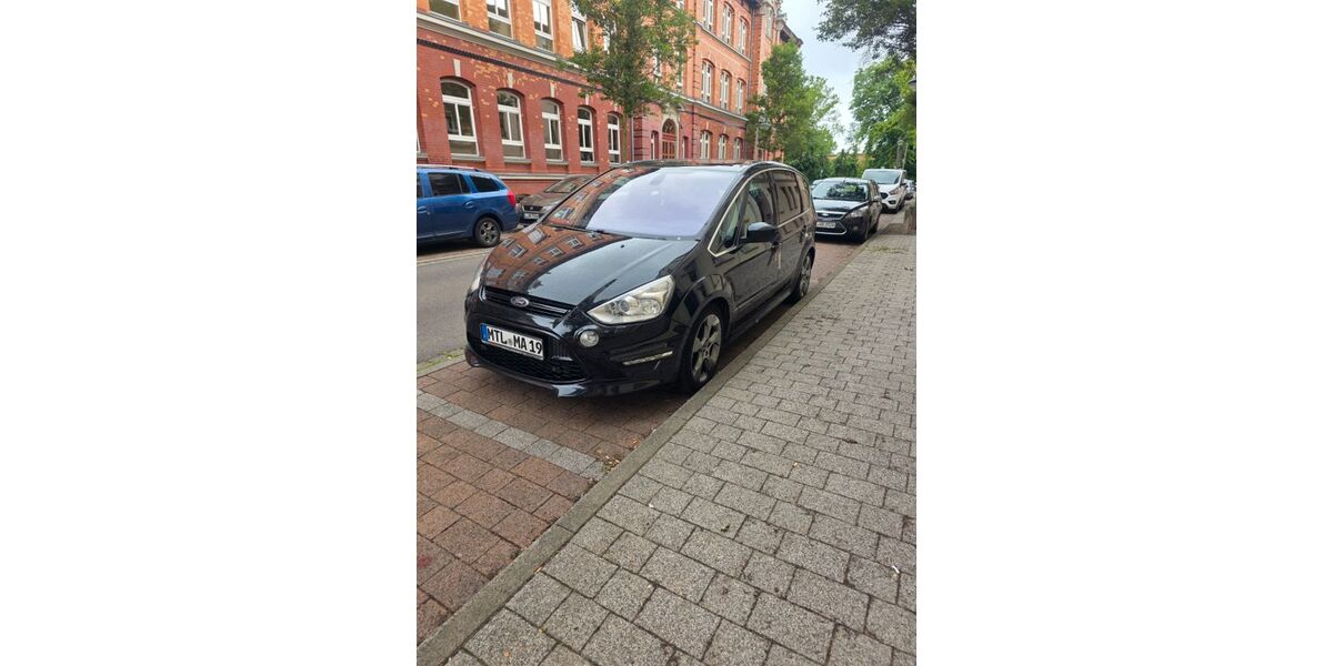 Ford S-Max 285.000 km 4.900 &euro; Markranstädt 04420