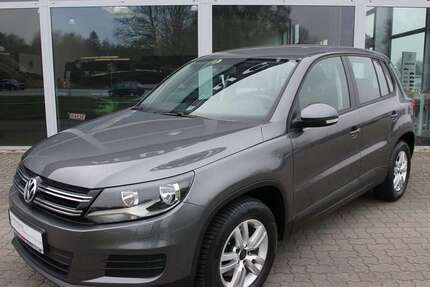 VW Tiguan 63.170 km 13.990 &euro; Neumünster 24539