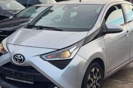 Toyota Aygo 92.600 km 7.499 &euro; Kiel 24107