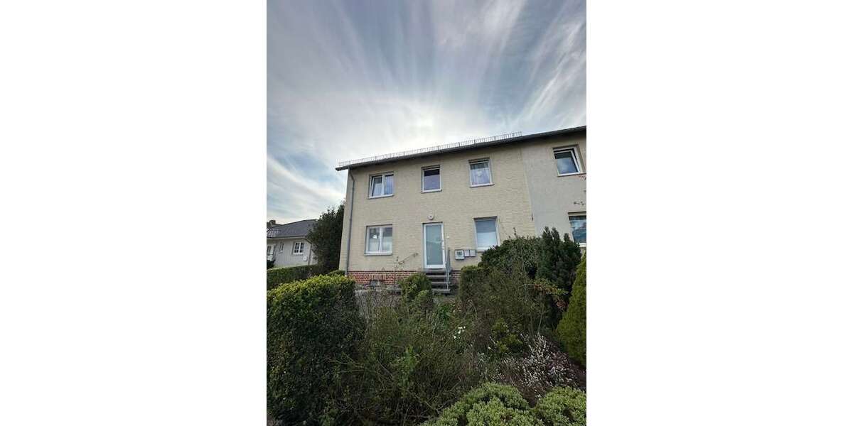 Einfamilienhaus Wolfsburg - 8 Zimmer, 200 m&sup2;, 330.000&euro; | Angebot:26321031