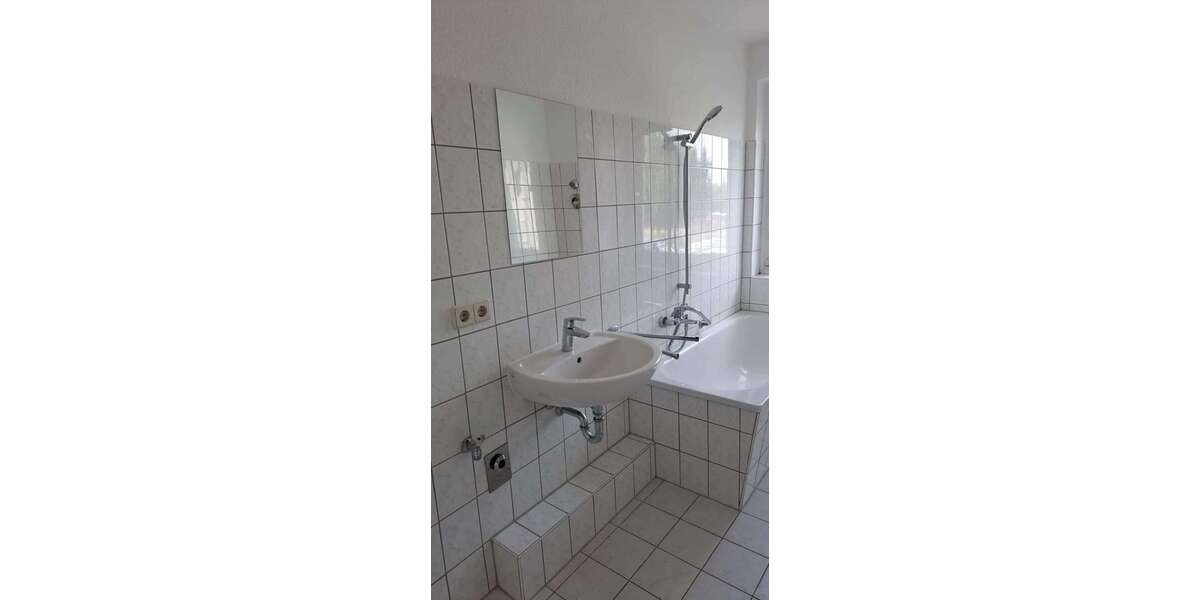 Schicke 2 Zimmer Wohnung mit Einbauküche! - Appartement Elstra Kriepitz | Angebot:24485028