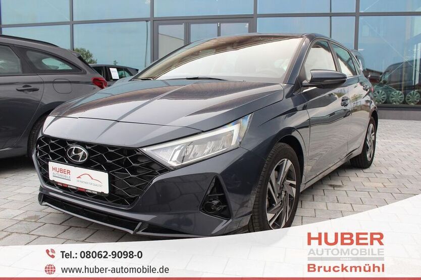 i20