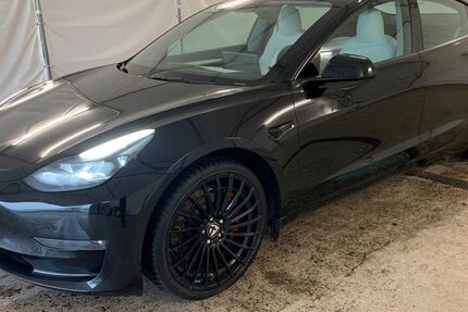 Tesla Model 3 50.000 km 32.750 &euro; Steinbach-Hallenberg OT Herges-Hallenberg 98587