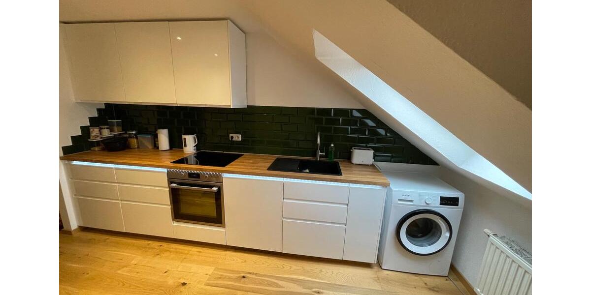 Dachgeschoßwohnung Chemnitz Kapellenberg - 2 Zimmer, 61 m&sup2;, 530&euro; | Angebot:26700045