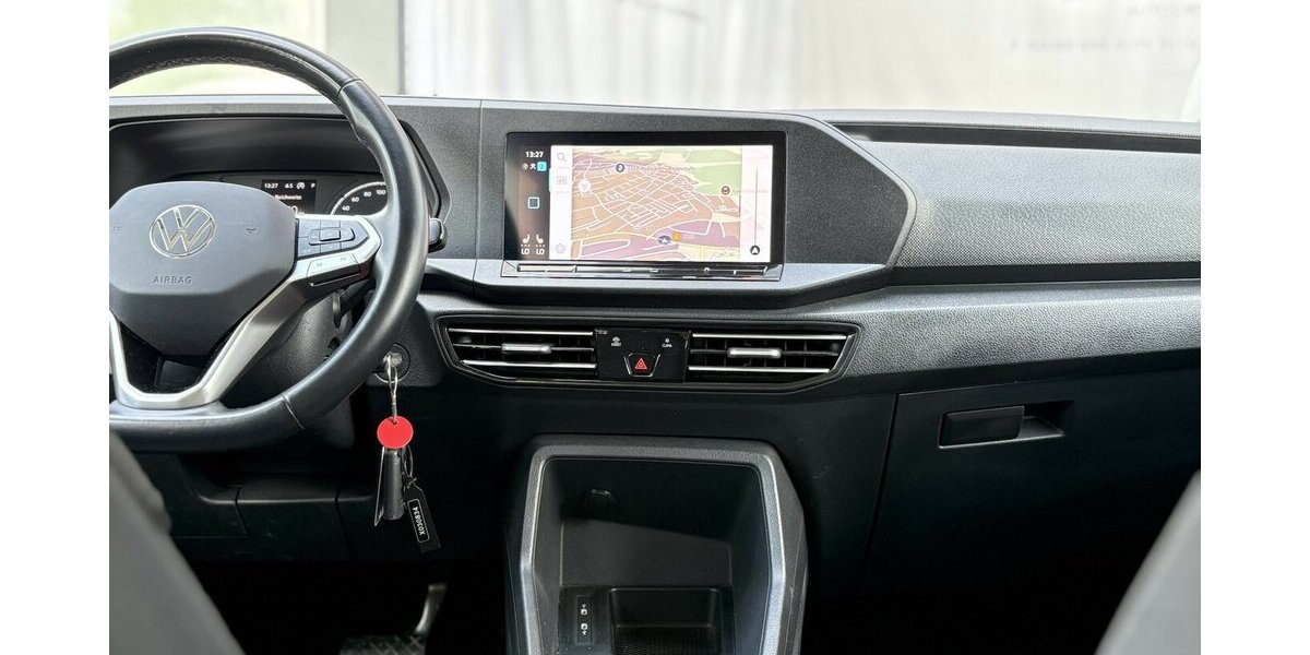 VW Caddy Maxi Life NAVI/CARPLAY/DSG/AHK/7.SITZER 38.004 km 26.900 &euro; Villingen-Schwenningen 78054