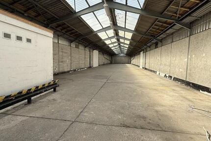 Vielseitige Lagerhalle mit ca. 722,50 m² Fläche in verkehrsgünstiger Lage in Lohfelden zimmer