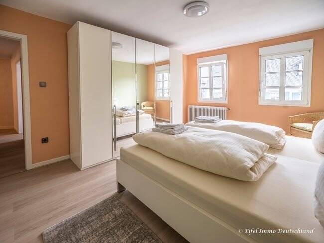 Gewerbeobjekt Veldenz - 2 Zimmer, 695.000&euro; | Angebot:25802073
