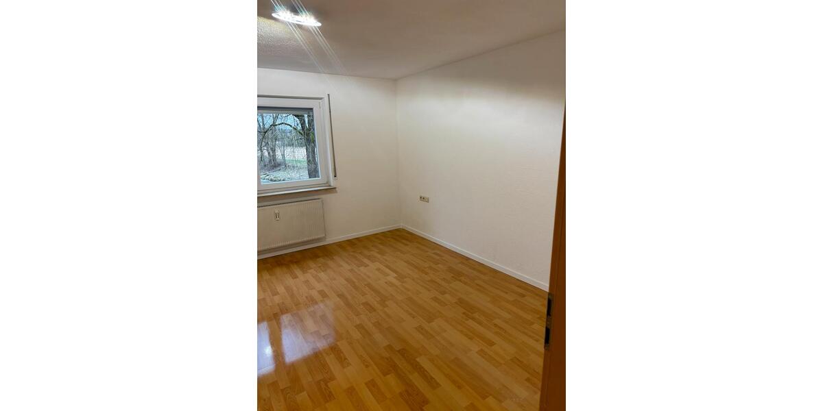 Etagenwohnung Murrhardt - 3 Zimmer, 75 m&sup2;, 1.150&euro; | Angebot:25259114