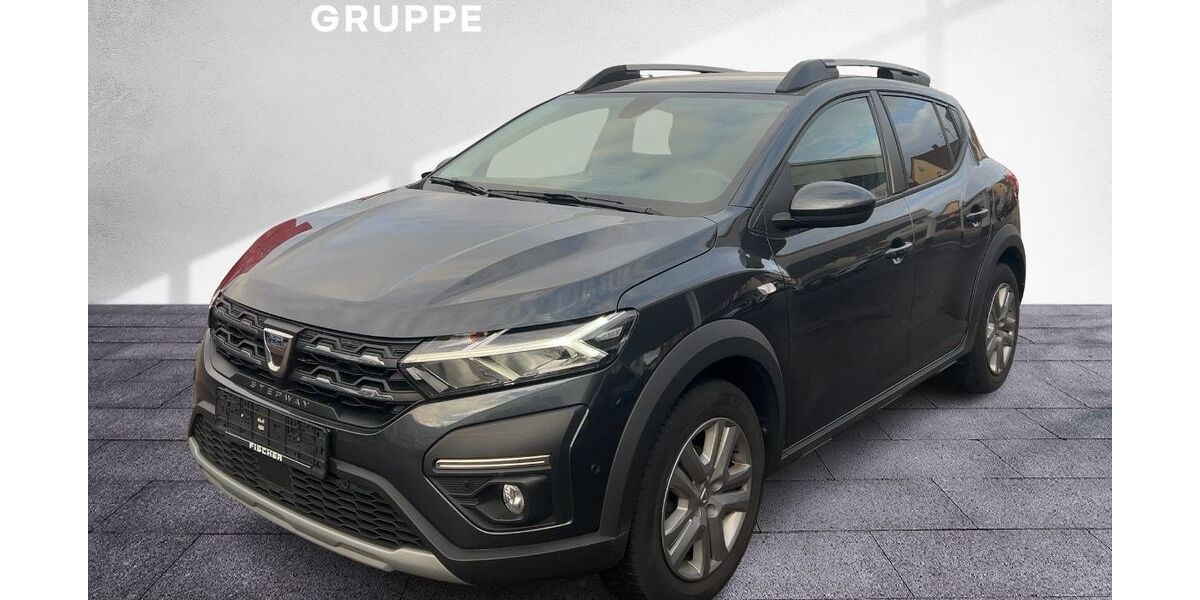 Dacia Sandero 59.000 km 15.490 &euro; Esslingen 73734