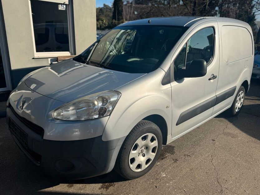 Peugeot Partner 265.000 km 3.150 € Nürnberg 90453