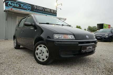 Fiat Punto 89.433 km 2.490 &euro; München 81829