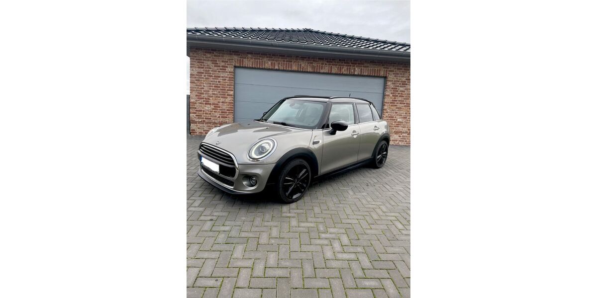 Mini Cooper 93.000 km 16.000 &euro; Bismark 39629