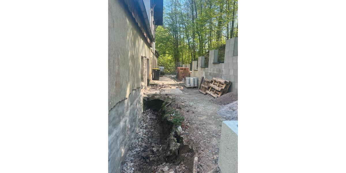 Einfamilienhaus Roßwein - 8 Zimmer, 160 m&sup2;, 150.000&euro; | Angebot:26426951