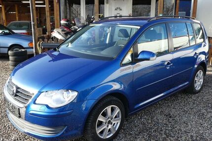 VW Touran 146.330 km 4.990 € Dresden 01219