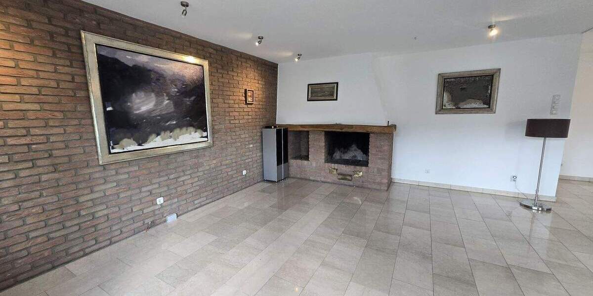 Gewerbeobjekt Frechen Habbelrath - 8 Zimmer, 850.000&euro; | Angebot:24234706